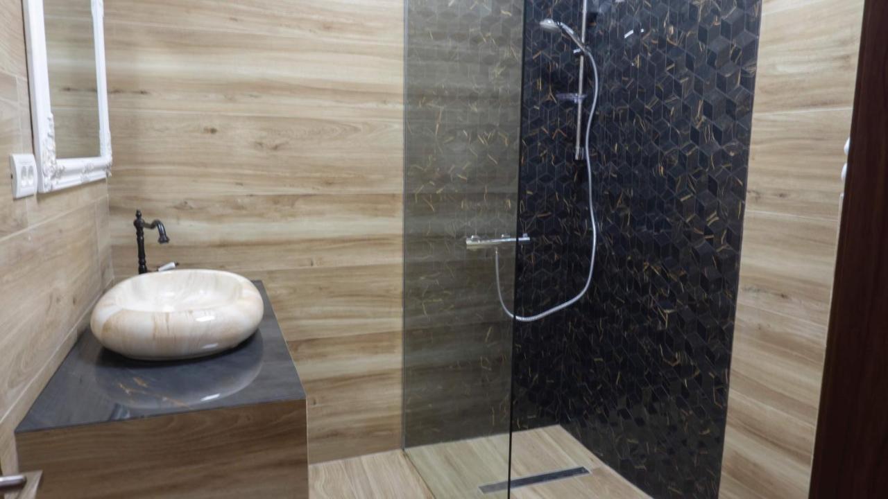 M Rooms บูคาเรสต์ ภายนอก รูปภาพ
